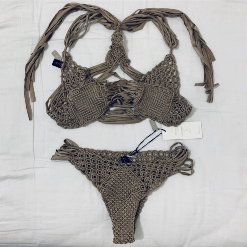 Indah Kohsamui shimmer bikini set - Picture 4 of 5